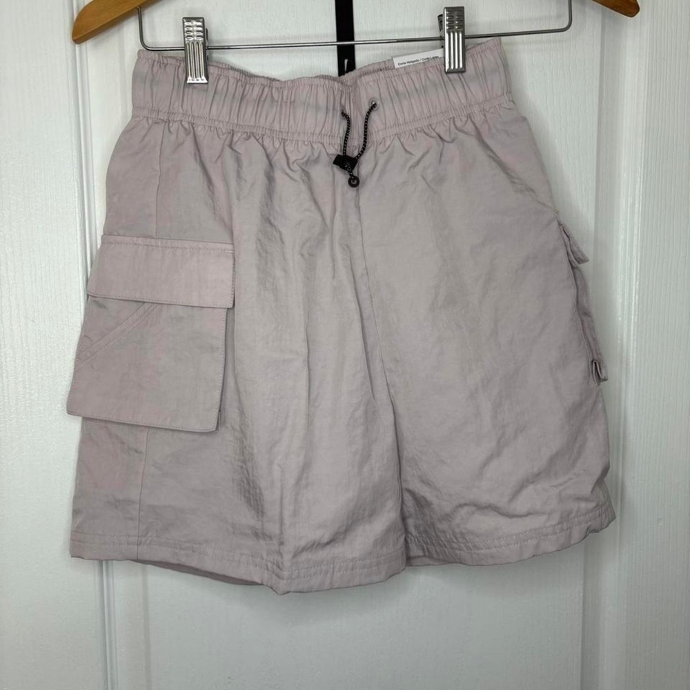 Nike cargo light‎ pink shorts XS